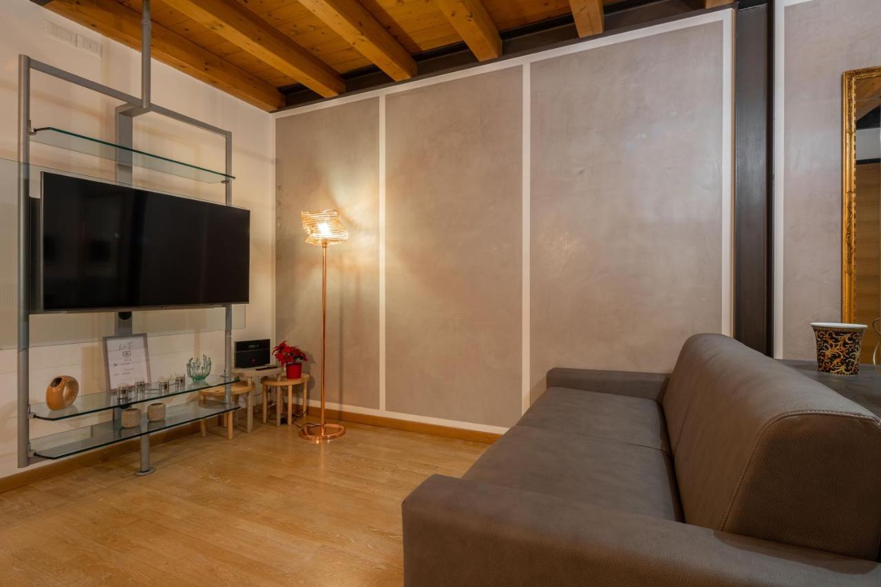 Venezia-Suite HemingwayA Pochi Passi Outlet Noventa di Piave Εξωτερικό φωτογραφία