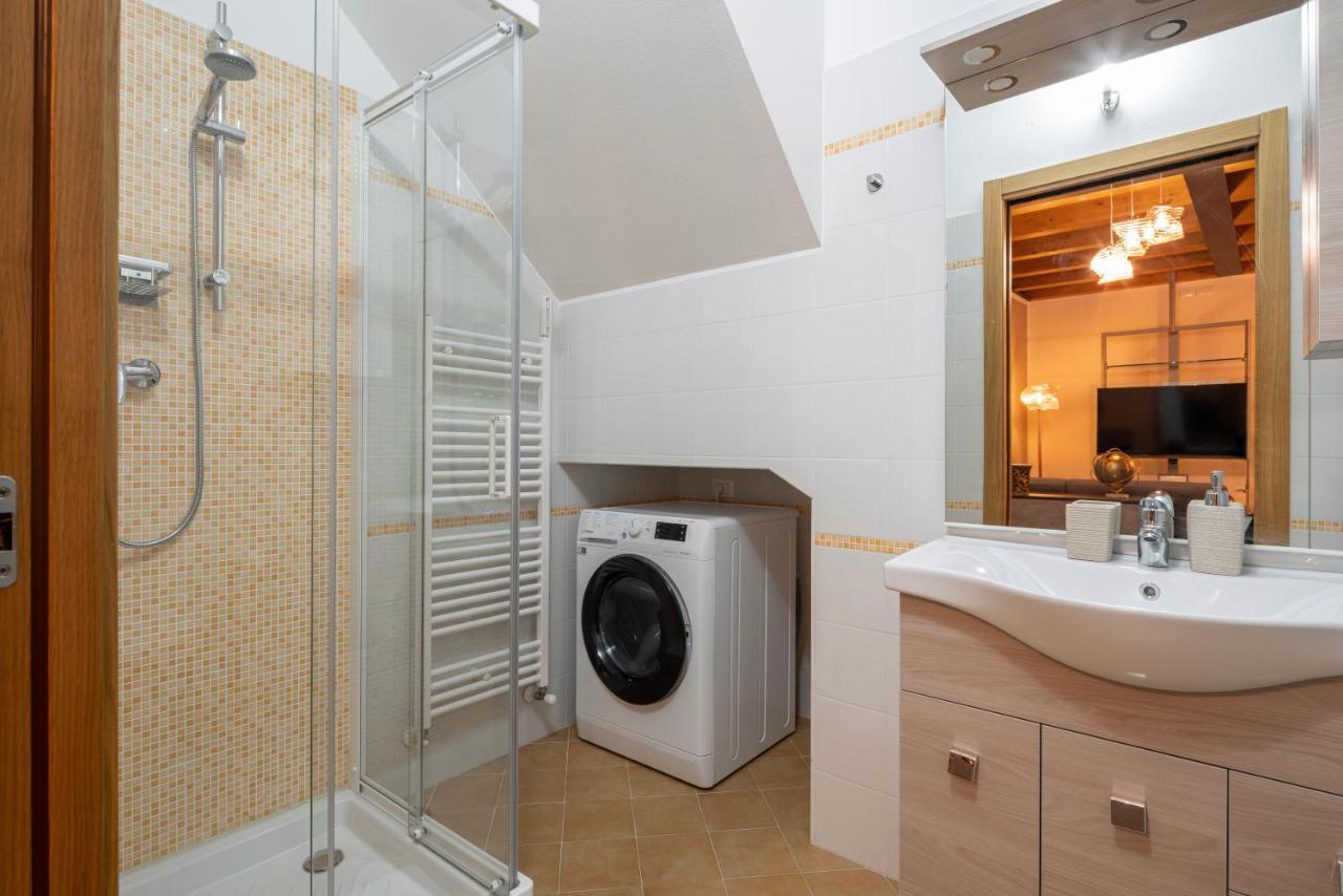 Venezia-Suite HemingwayA Pochi Passi Outlet Noventa di Piave Εξωτερικό φωτογραφία