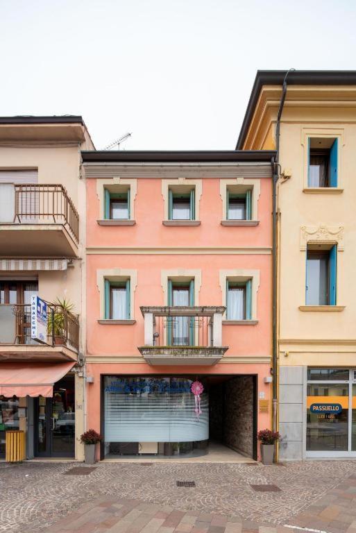 Venezia-Suite HemingwayA Pochi Passi Outlet Noventa di Piave Εξωτερικό φωτογραφία